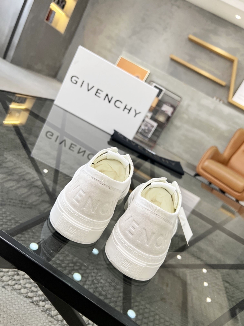 Givenchy Sneakers